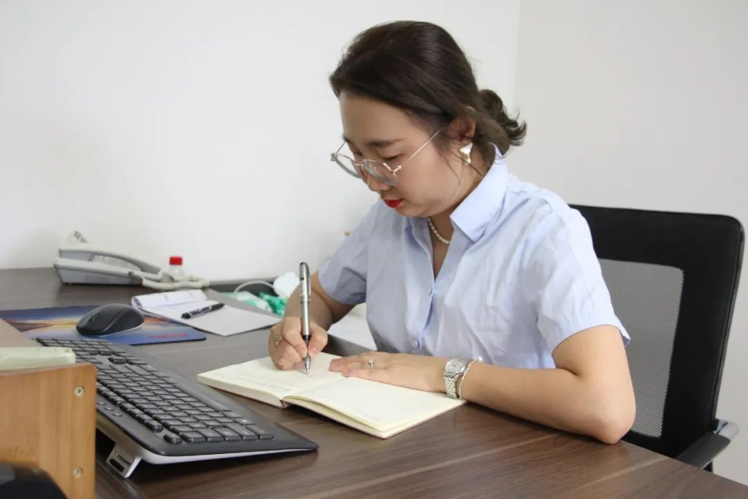 【向下扎根，向上生長(zhǎng)】宋佳嶺：十年磨劍，成就更好的自己